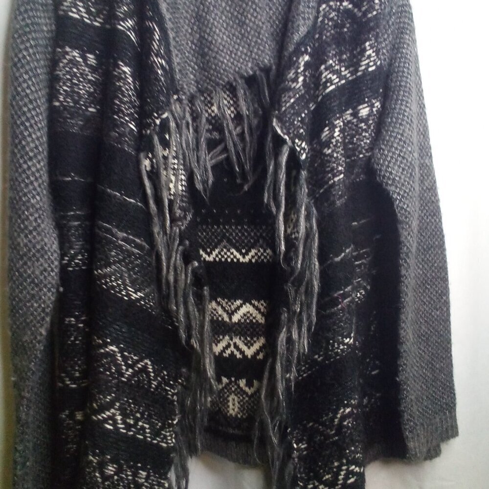 Vintage America Cardigan Sweater M Open Front Fringe Long Sleeve Black White - Picture 11 of 14
